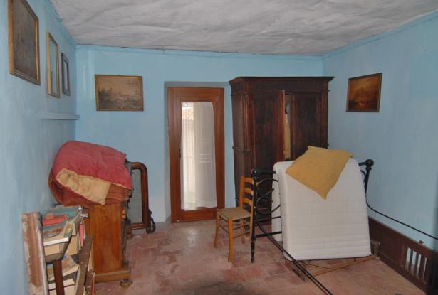 town house for sale in Murazzano town house for sale in Murazzano