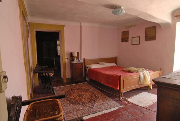 town house for sale in Murazzano town house for sale in Murazzano