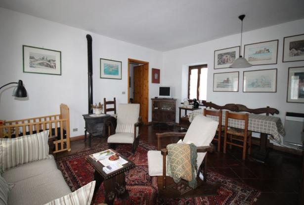 Country house for sale in langhe area Country house for sale in langhe area