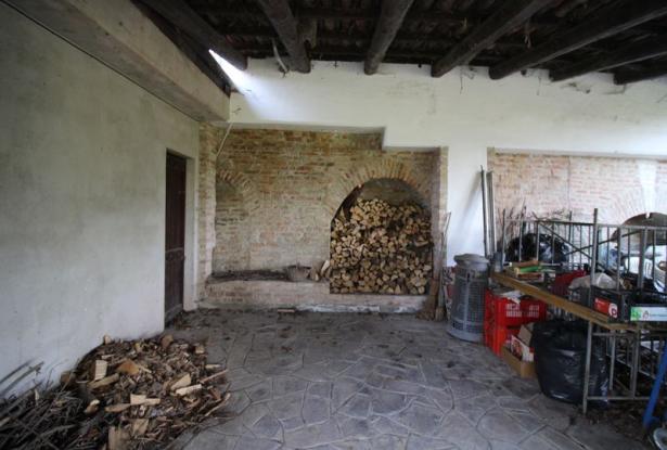 Country house for sale in langhe area Country house for sale in langhe area