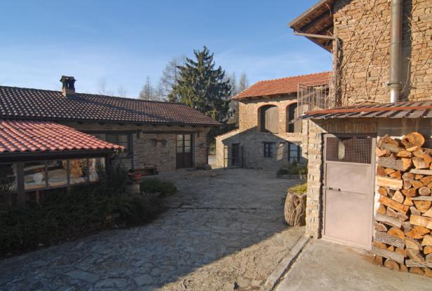 Agriturismo for sale in langhe area Agriturismo for sale in langhe area
