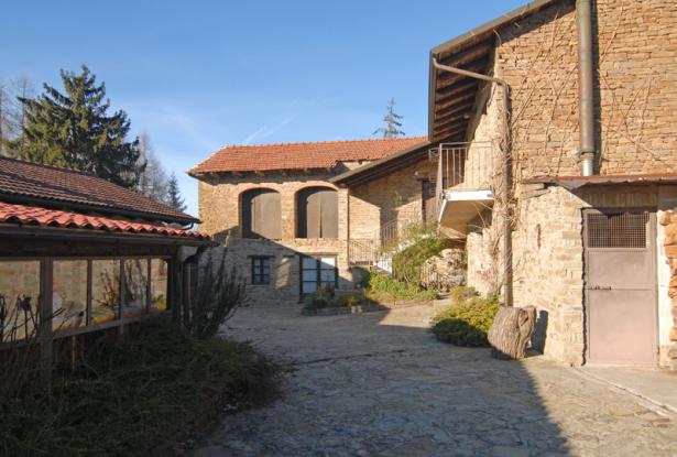 Agriturismo for sale in langhe area Agriturismo for sale in langhe area