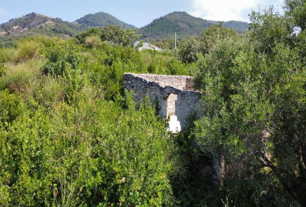 LAND WITH RUIN TO BUILD 01 ED 7