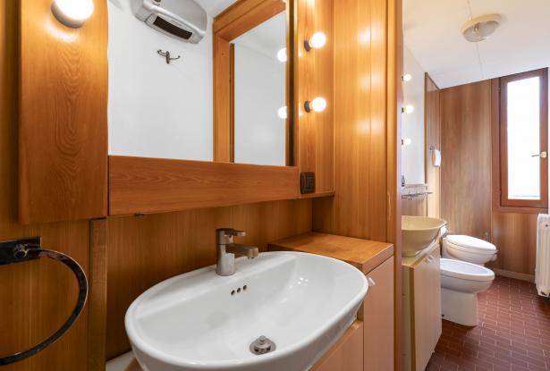 Wonderful apartment with view on Gheto Novo - Ref. 192c 14