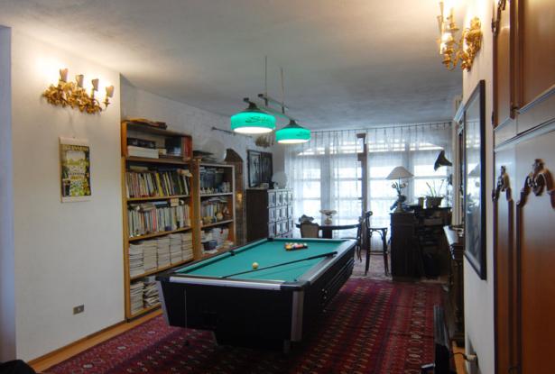 In a Commanding Position with Fine Views, a Farmhouse with Nearly 5 Hectares of Land in a Single Plot 9