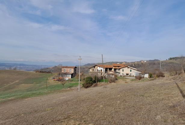 Large farm, in the area of Ceva, with almost 10 hectares of land - CEV004 Large farm, in the area of Ceva, with almost 10 hectares of land - CEV004