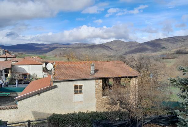 A Delightful Villa in a Hamlet in the Municipality of Camerana / CMR008