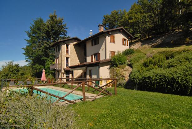 Completely Restored Country House in a Commanding Location / CSS004 19