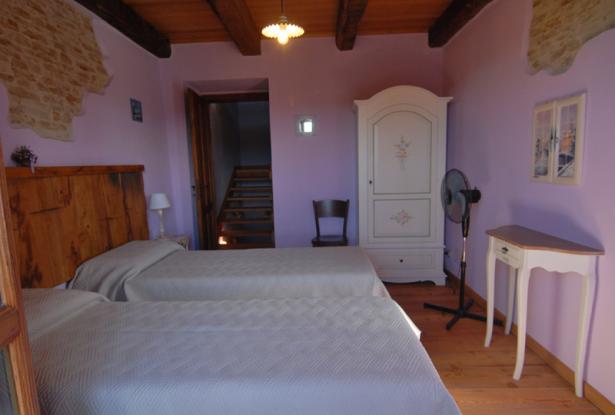 Completely Restored Country House in a Commanding Location / CSS004 Completely Restored Country House in a Commanding Location / CSS004