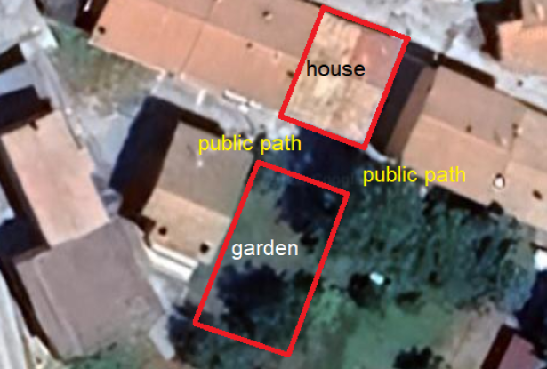 Stone structure town house of 100sqm, 3 beds, with garden of 250sqm 400 meters to bars and restaurants 1