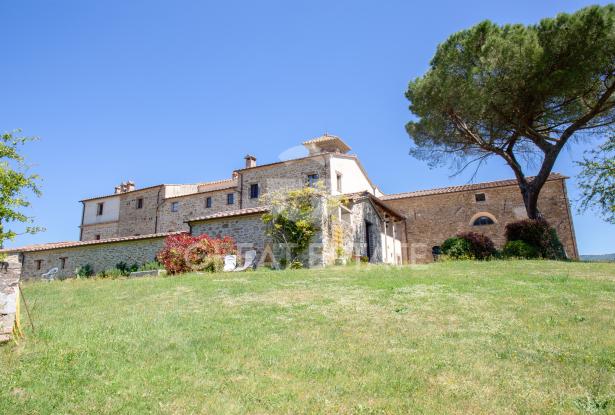 Il Borgo delle Rose 4 Il Borgo delle Rose 4