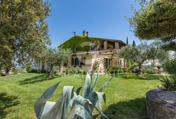 Tenuta Locus Amoenus 5 Tenuta Locus Amoenus 5