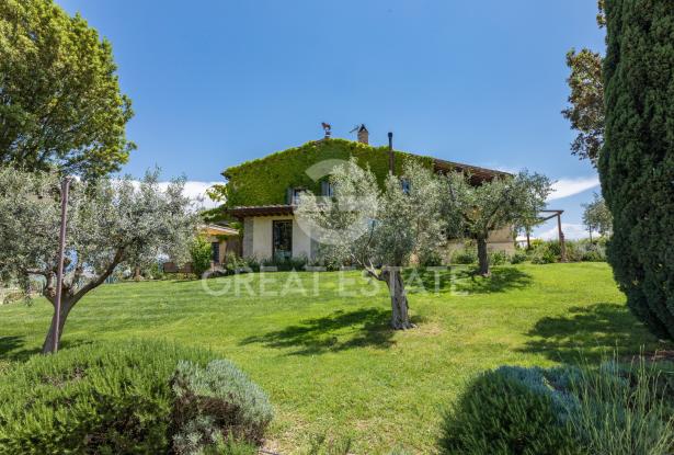Tenuta Locus Amoenus 10 Tenuta Locus Amoenus 10