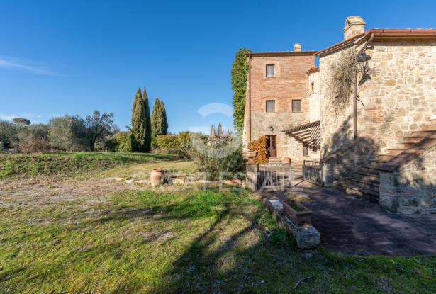 CASALE ADRIAN 5 CASALE ADRIAN 5
