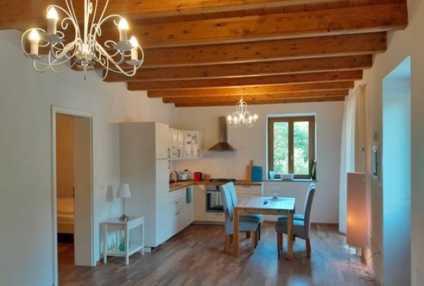 Country house with 3 residential units in Castellino Tanaro / CST005
