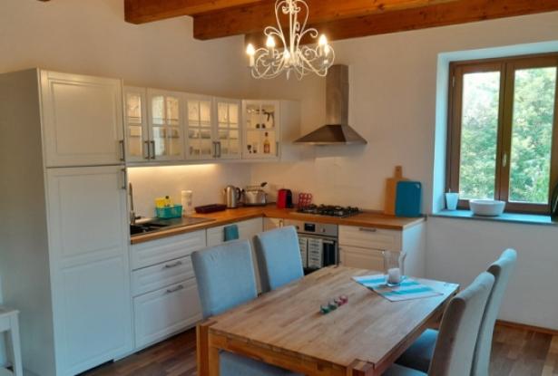 Country house with 3 residential units in Castellino Tanaro / CST005
