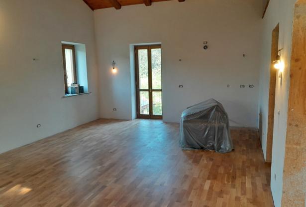 Country house with 3 residential units in Castellino Tanaro / CST005