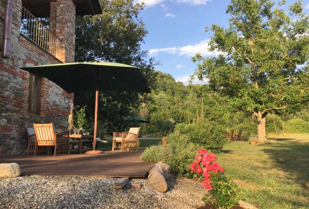 Country house with 3 residential units in Castellino Tanaro / CST005