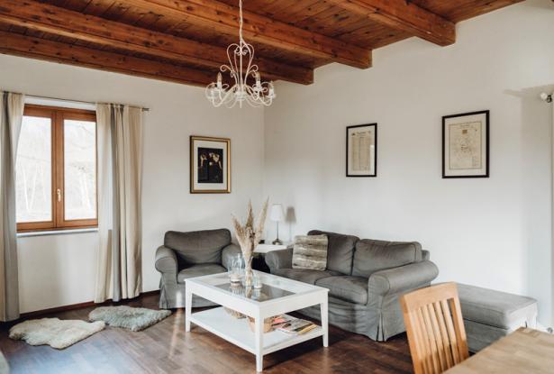 Country house with 3 residential units in Castellino Tanaro / CST005