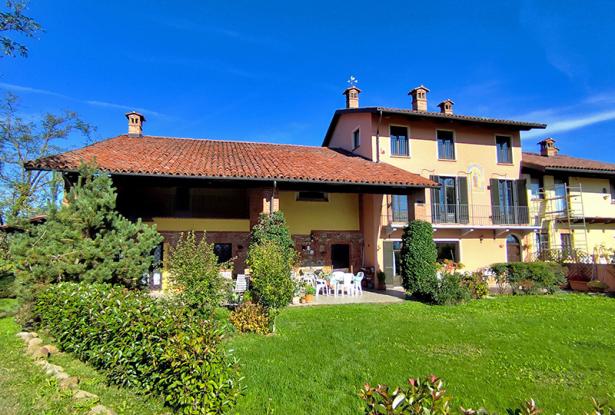 Charming Restored Piemontese Coutry House with Garden /BVG11 3