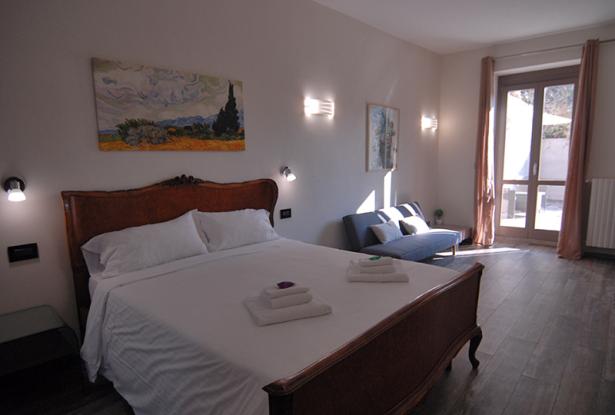 Bed and Breakfast for sale in La Morra Bed and Breakfast for sale in La Morra