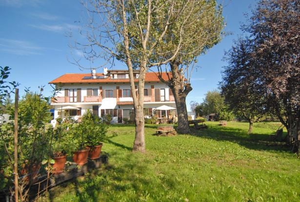 Restored Country House with Large Garden on the Edge of the Village /SMR001 Restored Country House with Large Garden on the Edge of the Village /SMR001