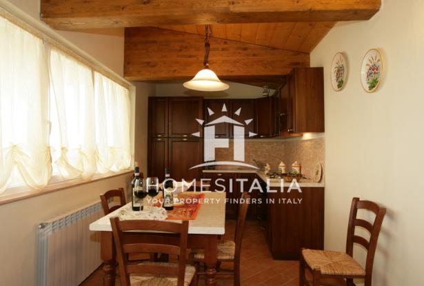 Beautifully renovated complex with pool 23