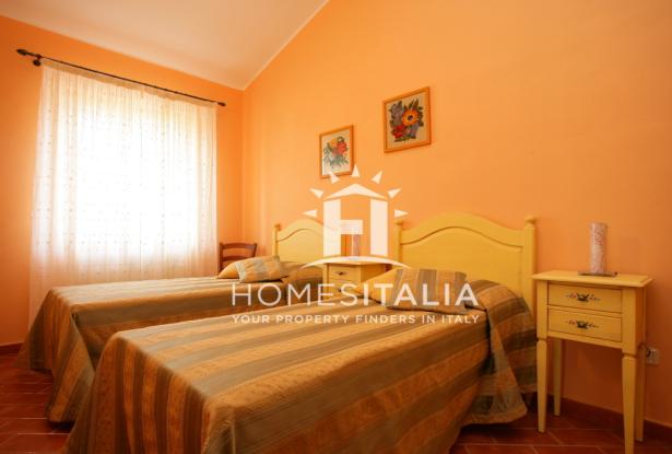Beautifully renovated complex with pool 35