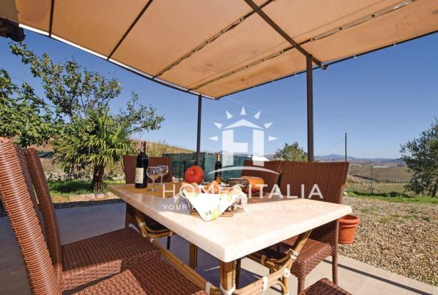 Beautifully renovated complex with pool 68