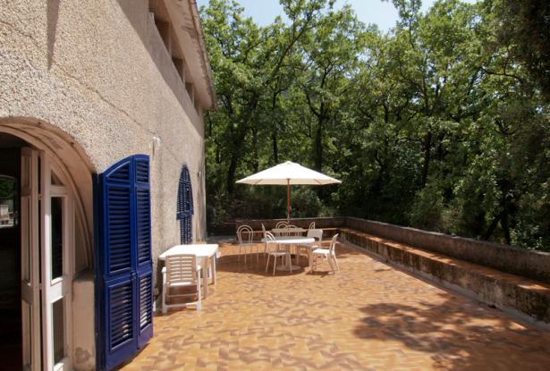 Basilicata. Excellent opportunity to buy property in this sought after location on the tyrrhenian coast. For Sale. 9
