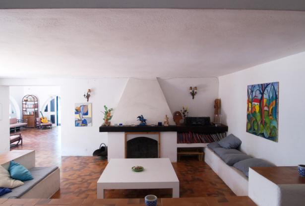 Basilicata. Excellent opportunity to buy property in this sought after location on the tyrrhenian coast. For Sale. 5