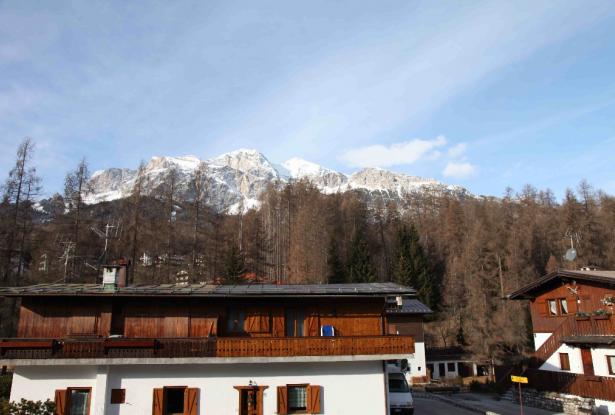 Cortina D'Ampezzo - beautiful 3 bedroom apartment with stunning views ref. 34a 0