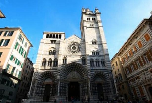 San Lorenzo Cathedral right in the heart of the city center of Genoa Cattedrale di San Lorenzo