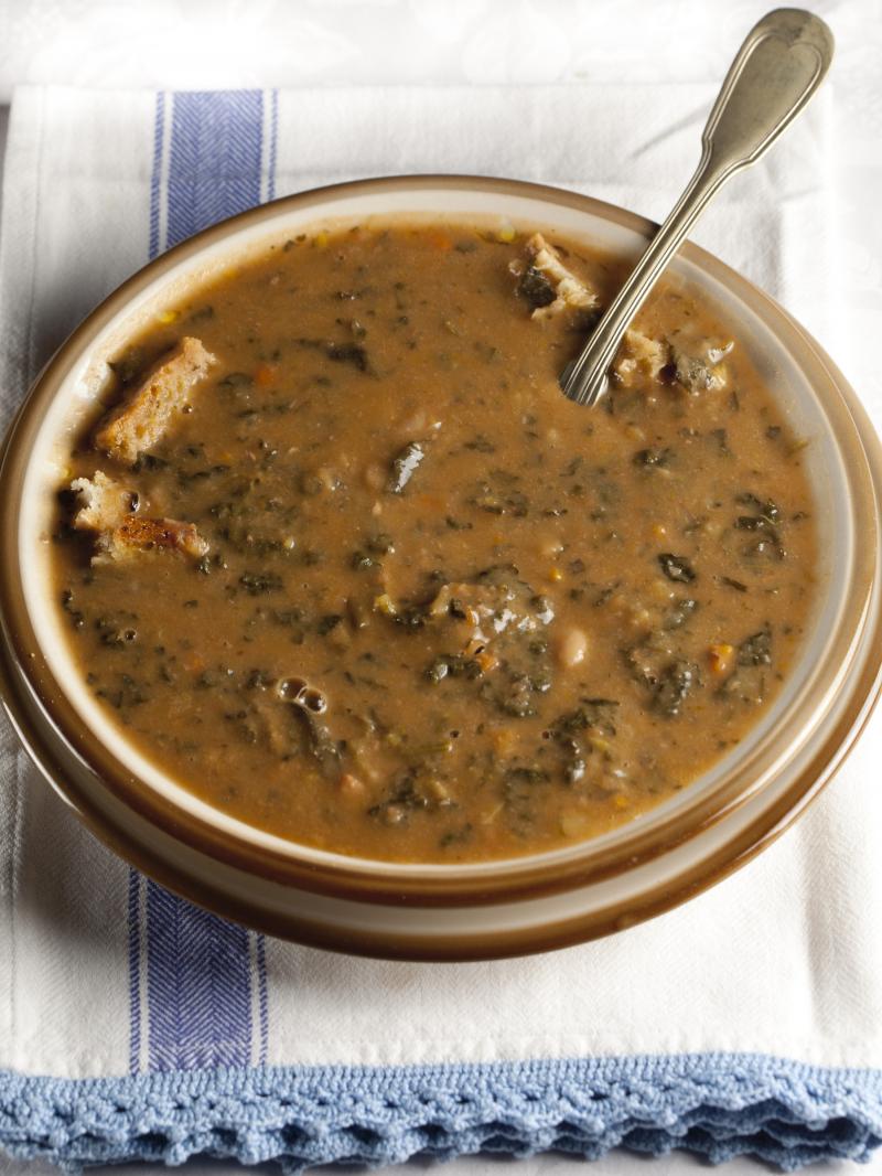 bean soup in italy 