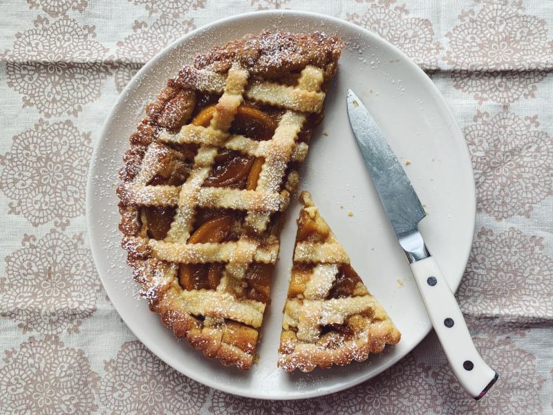peach crostata