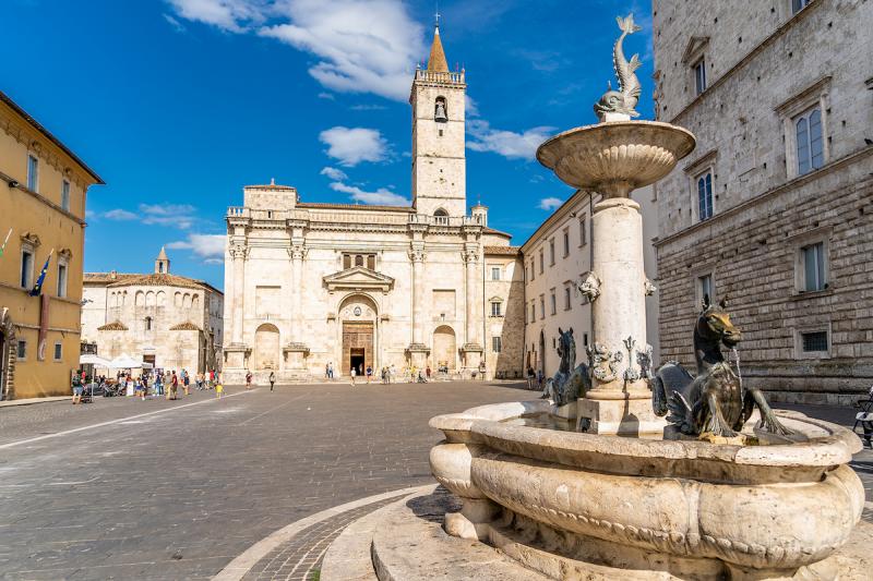 Square in Ascoli Piceno