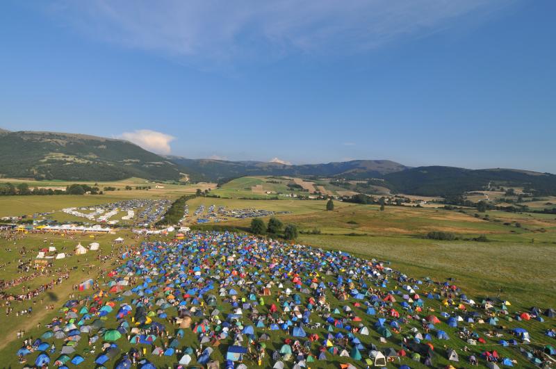 The campground at Montelago Celtic Festival. Photo by Massimo Zanconi