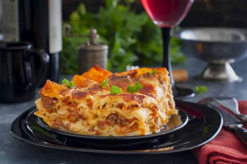 traditional italian lasagna