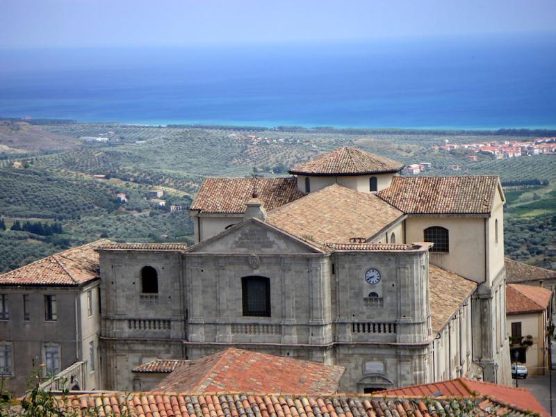 Discovering Authentic Calabria: Squillace is a Ceramics Destination on