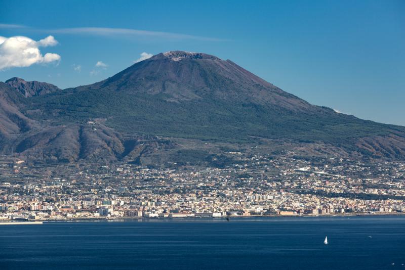 mount vesuvius today