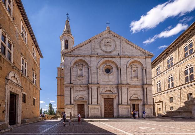 Pienza's central square Pienza ideal city