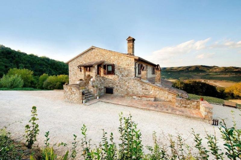 Casale Le Orme Bed and Breakfast in Todi Umbria