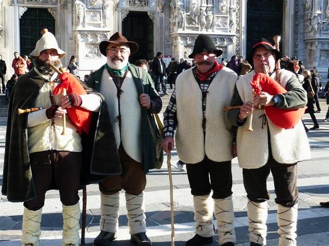 Zampognari Zampognari players in Italy