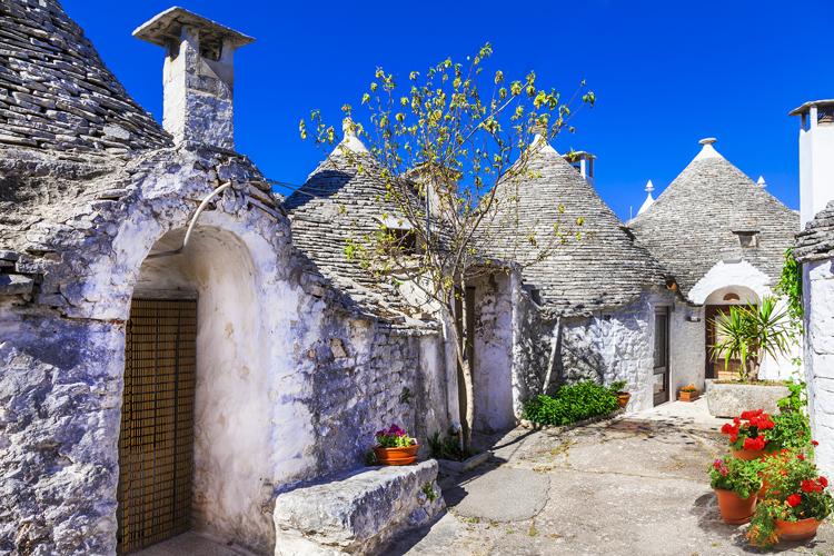 Alberobello Puglia's prettiest towns