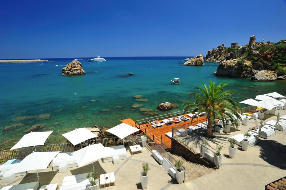 luxury hotels by the beach in Sicily