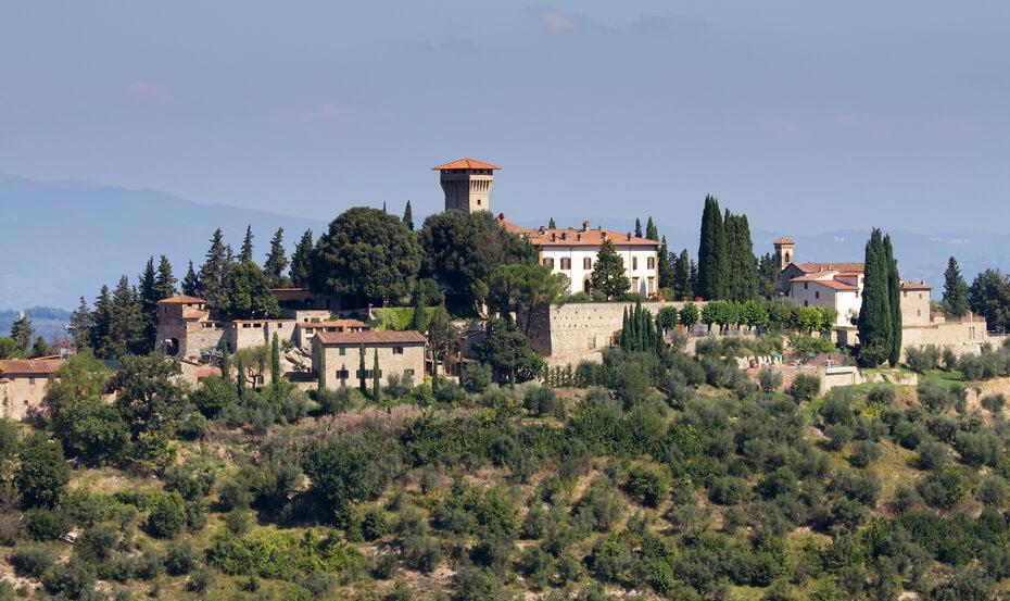 Castle of Vicchiomaggio in Tuscany best castles in Tuscany