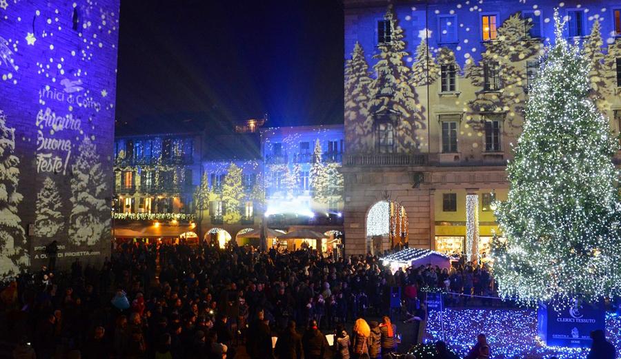 Como Christmas lights Christmas lights Italy