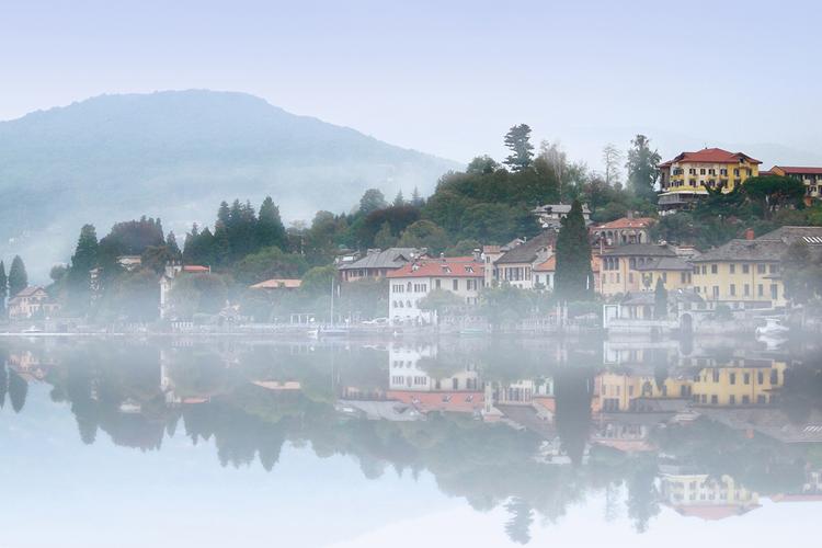 Fog by the lake Italian lake