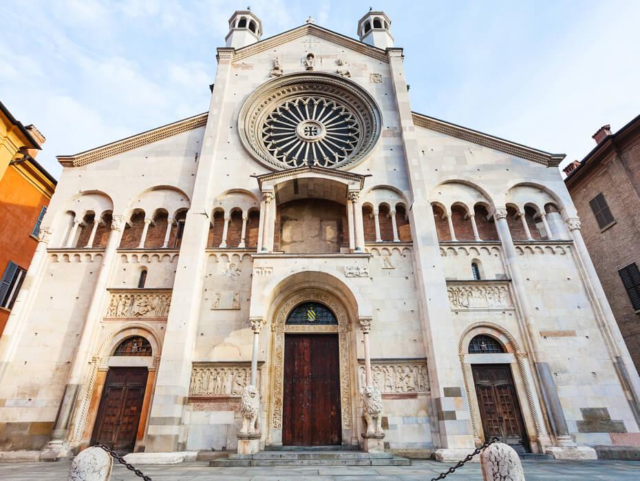Cathedral of Modena what to see in Emilia-Romagna