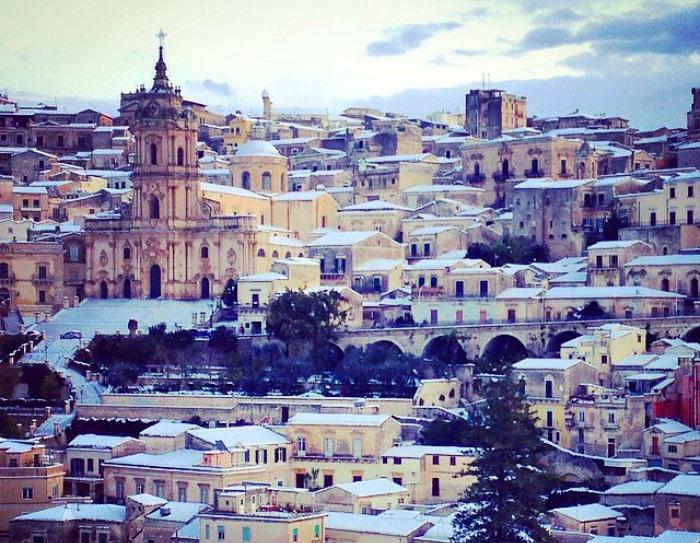 Modica under the snow Modica covered in snow